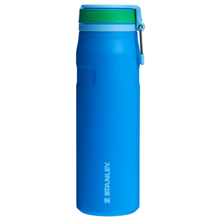 The IceFlow™ Bottle Twist Flip 0.7L / 24oz